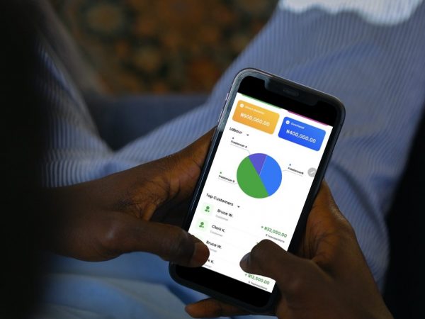 smartmockups_kxkg0g89